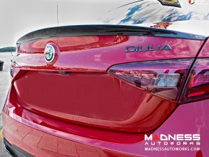Alfa Romeo Giulia Trunk Spoiler - Carbon Fiber - Stile Italia